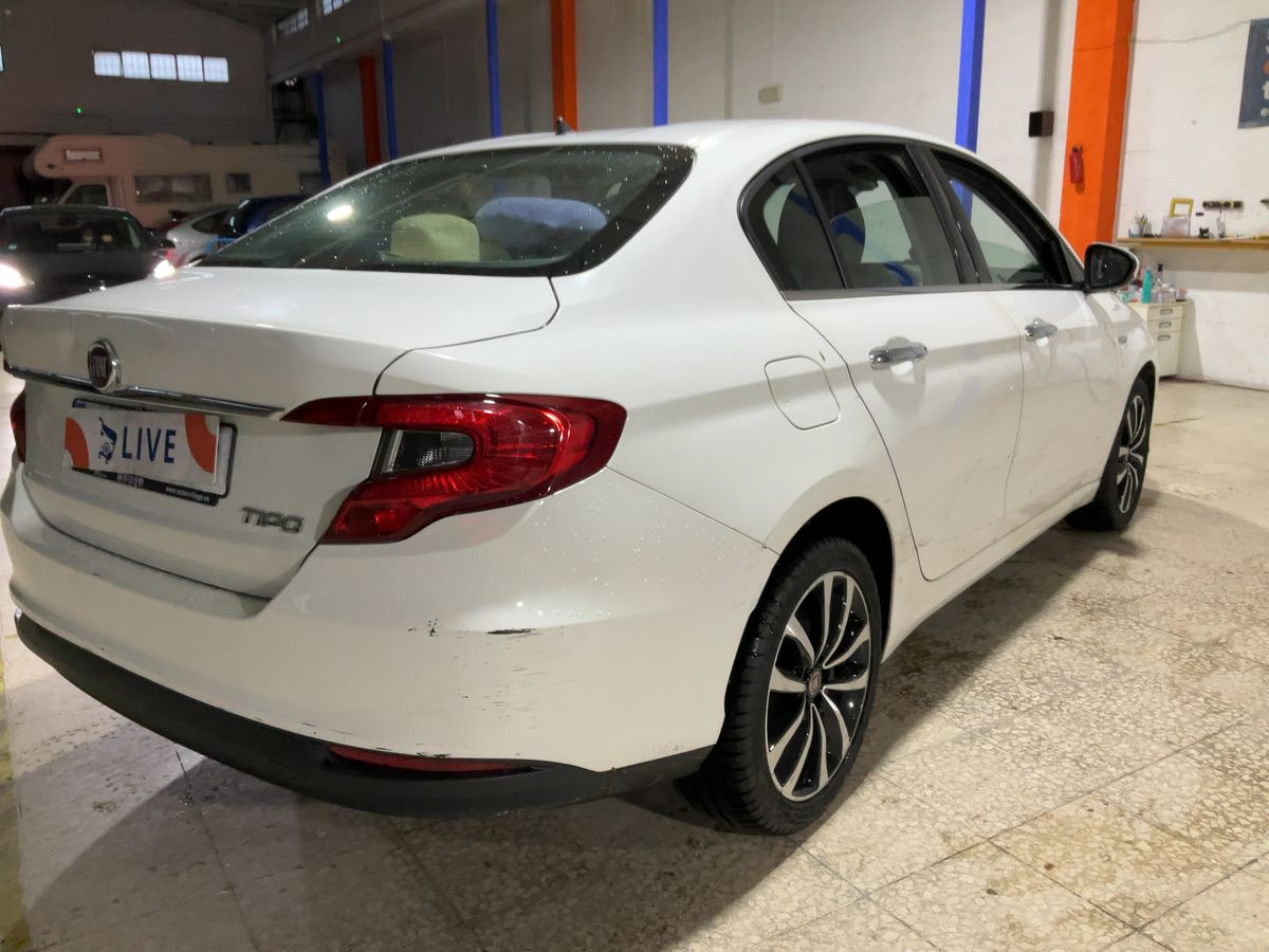 Parte trasera derecha