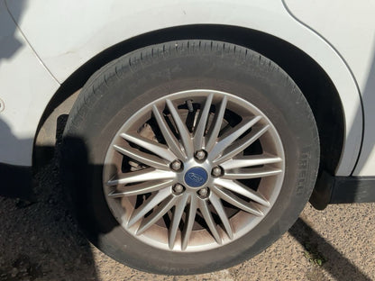 Neumático trasero derecho