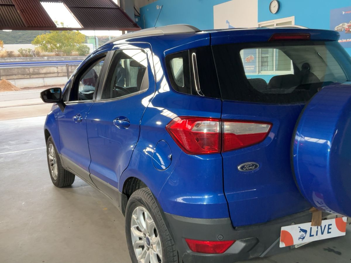 Parte trasera izquierda