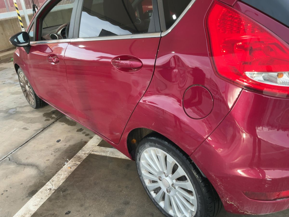 Parte trasera izquierda