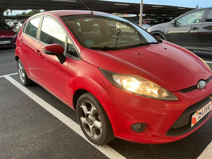 Lateral delantero derecho