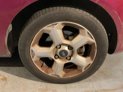 Neumático delantero derecho