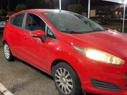 Lateral delantero derecho