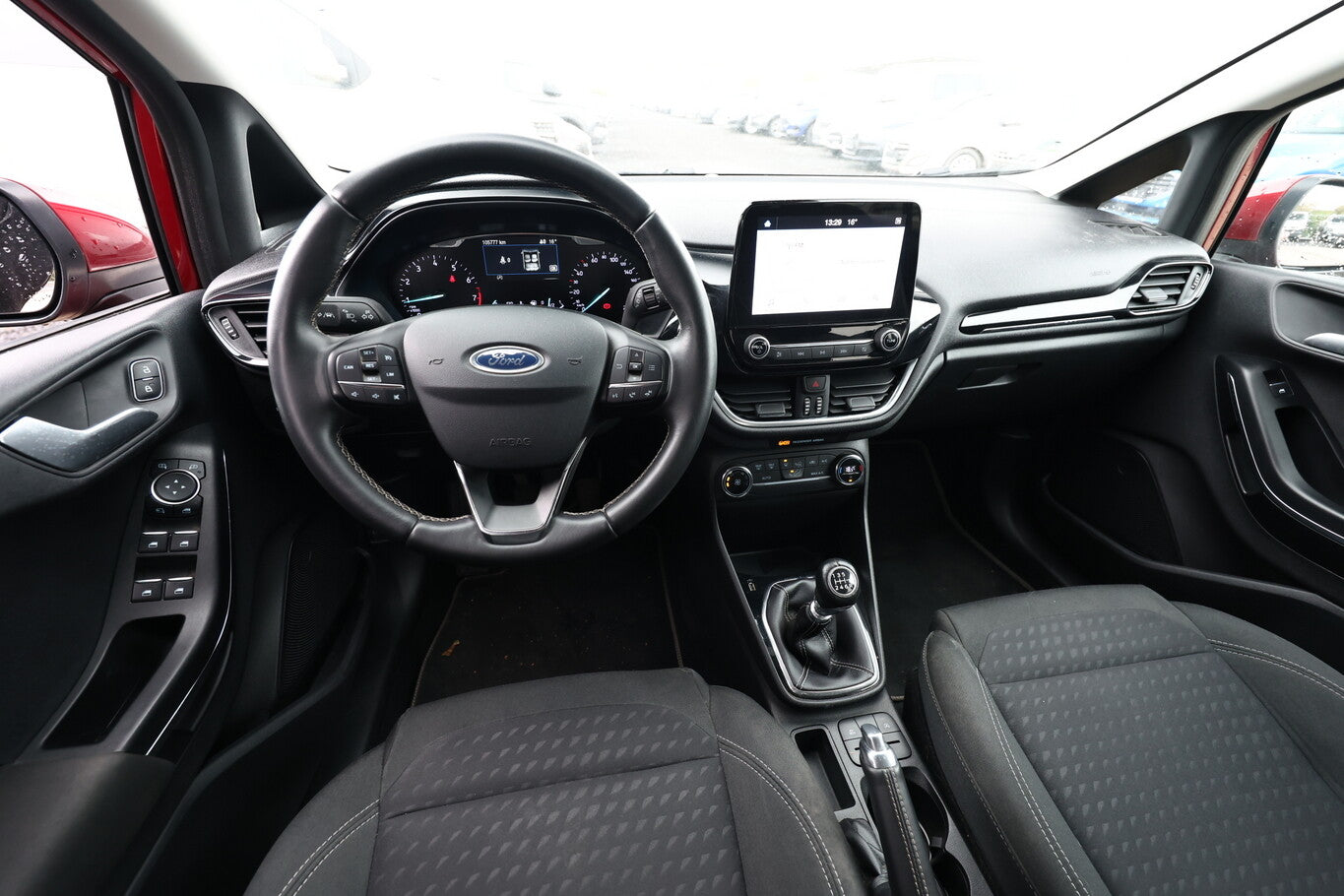 Ford Fiesta 1.0 EB 100 Titanium KeyL PDChi Klimaaut 98111751 6