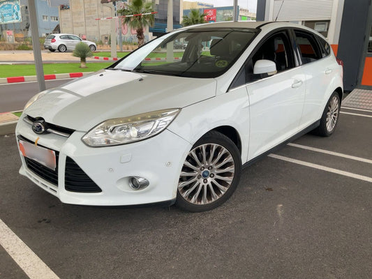 Frontal izquierda