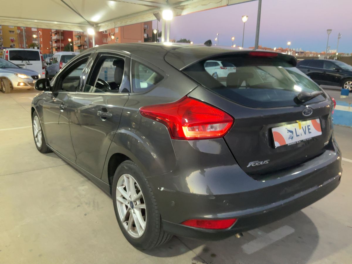 Parte trasera izquierda