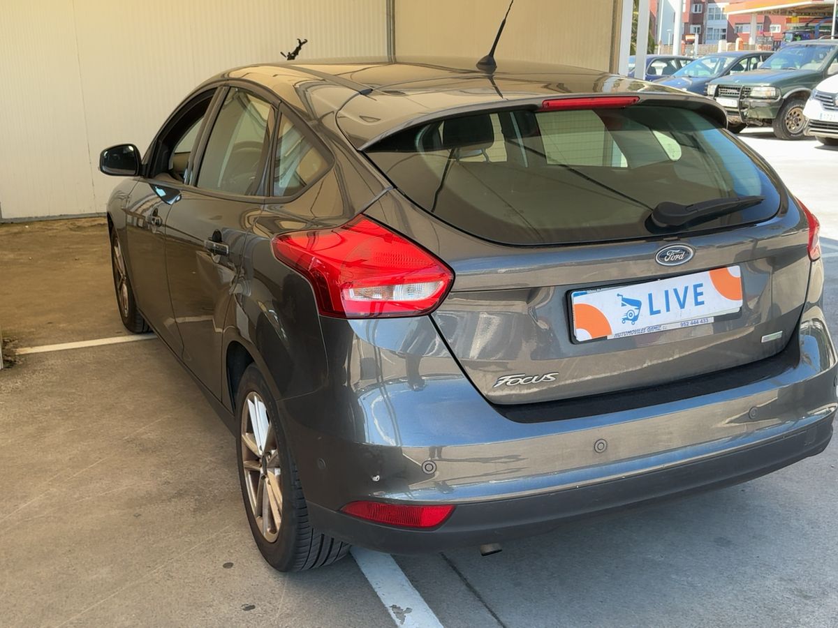 Parte trasera izquierda