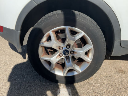 Neumático trasero derecho