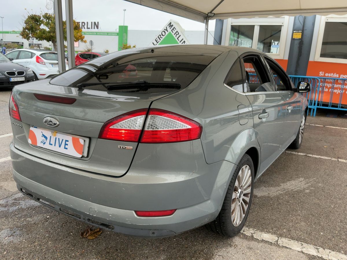 Parte trasera derecha