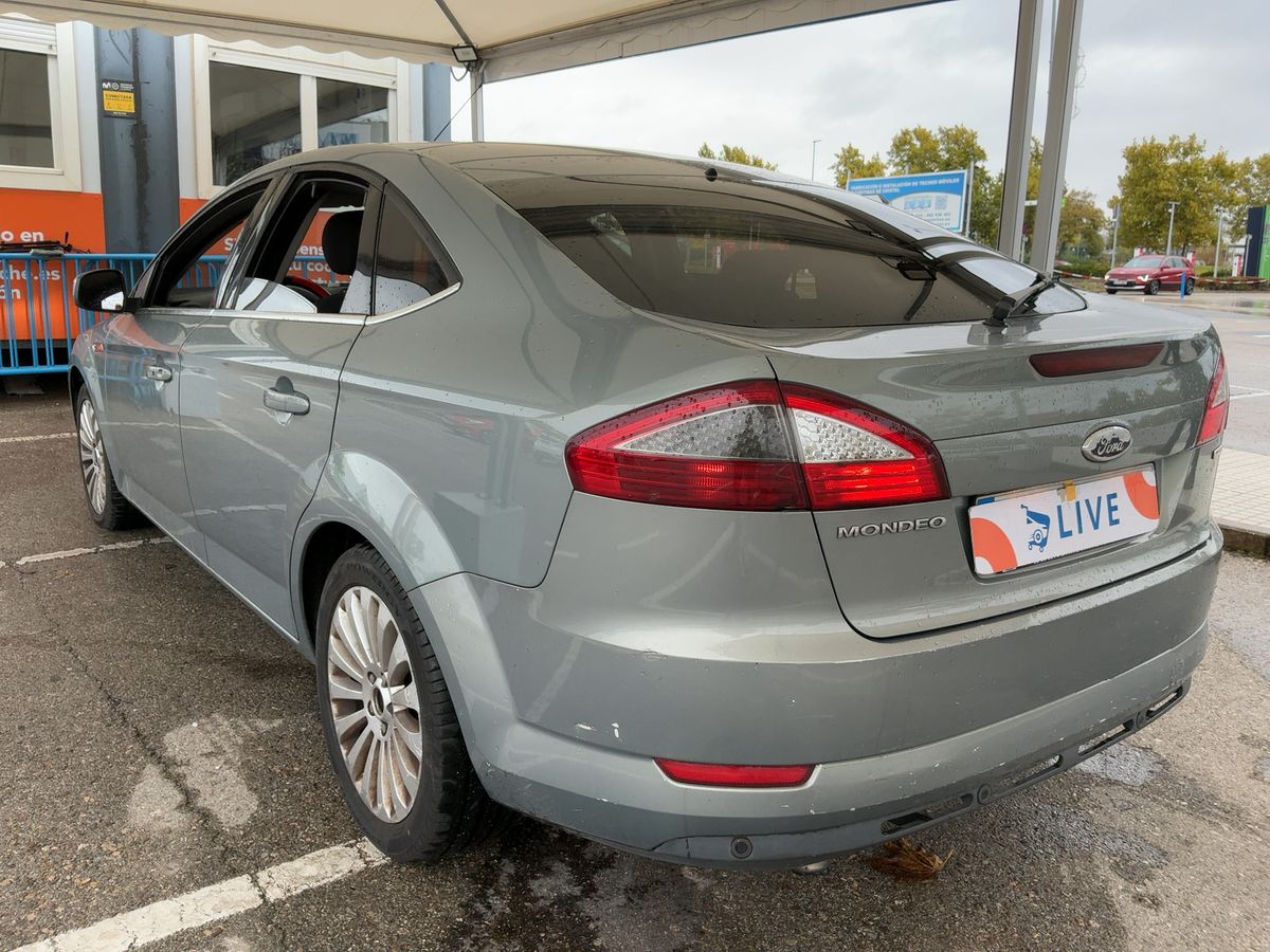 Parte trasera izquierda