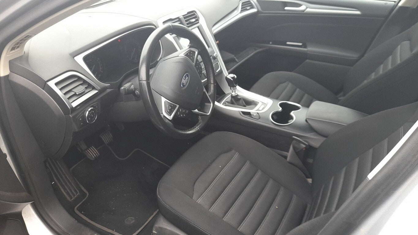 Ford Mondeo 1.5 EB 160 Business Edition Nav PDC SHZ 100564453 4