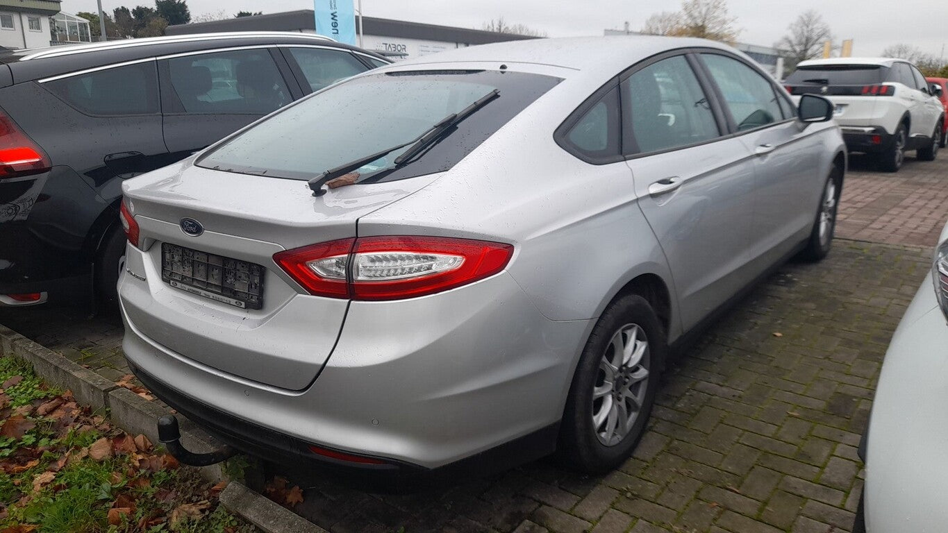 Ford Mondeo 1.5 EB 160 Business Edition Nav PDC SHZ 100564453 2