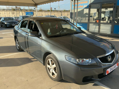 Lateral delantero derecho