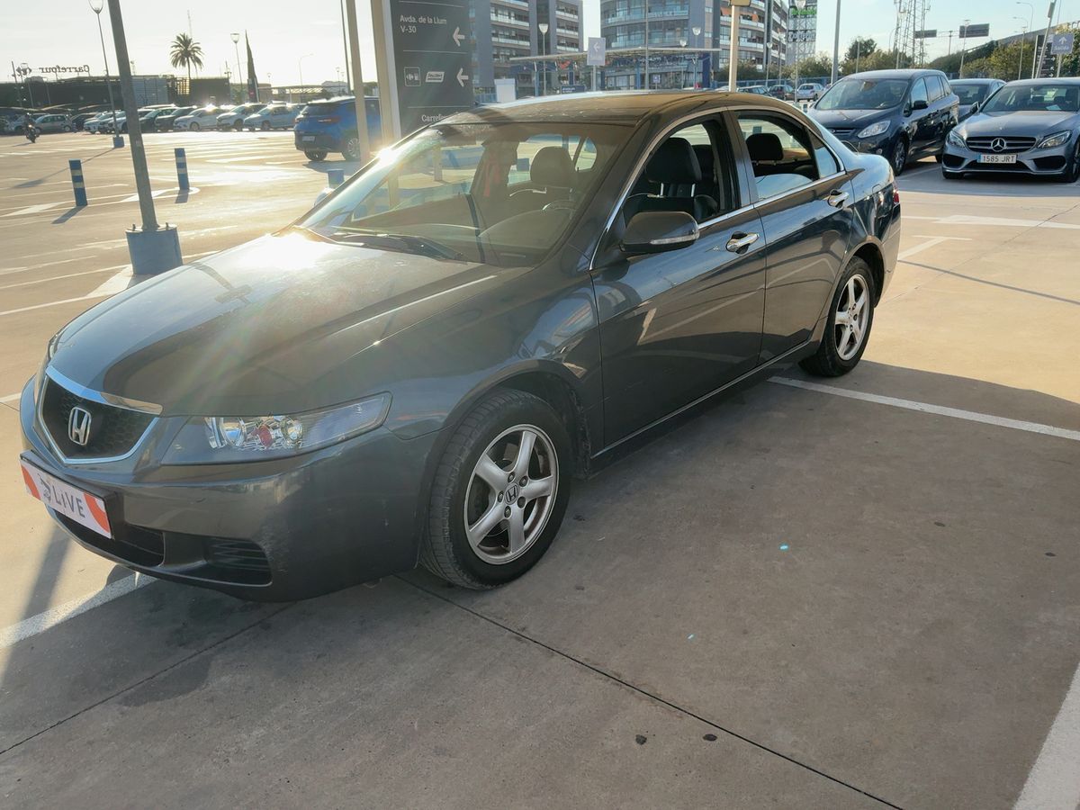 Lateral delantero izquierdo