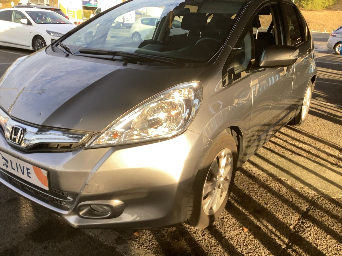 Lateral delantero izquierdo