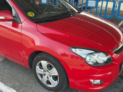 Lateral delantero derecho