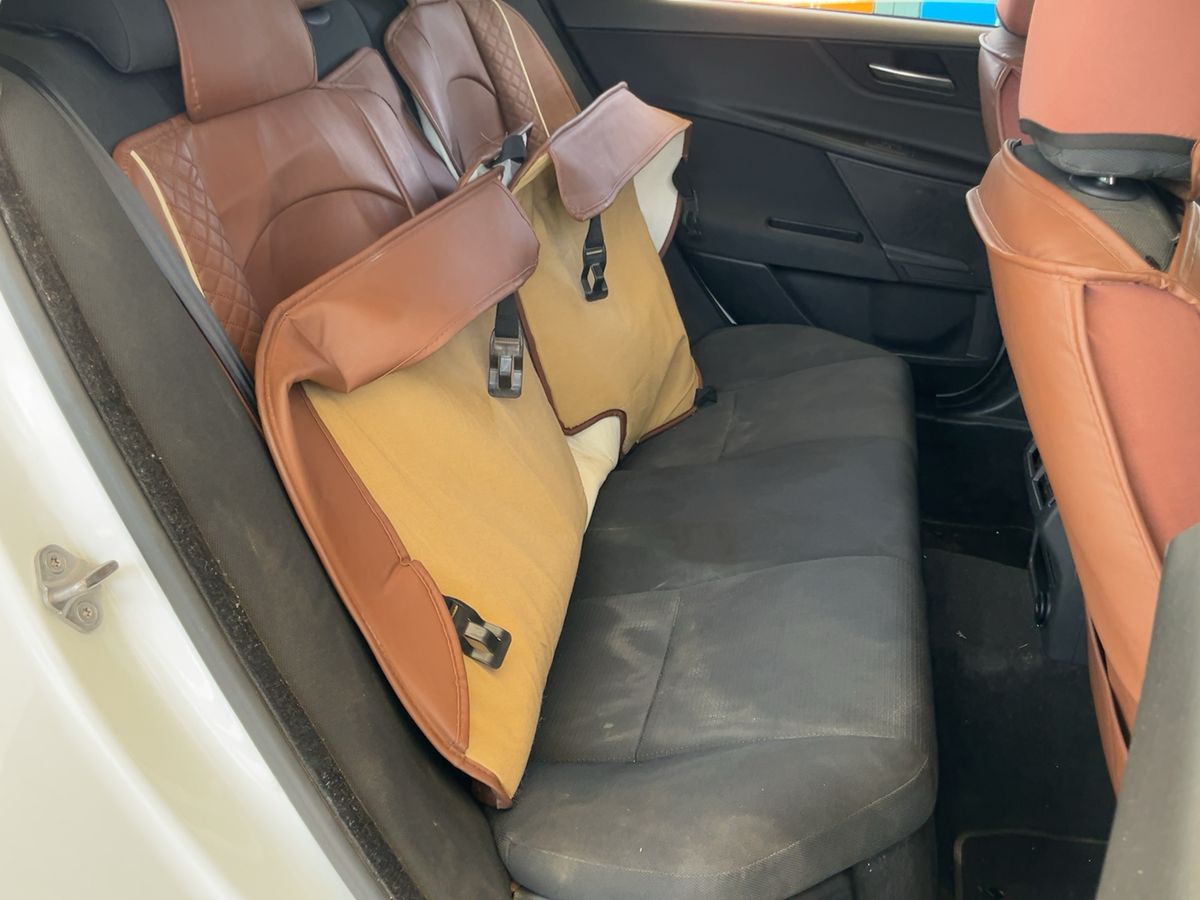 Interior trasero