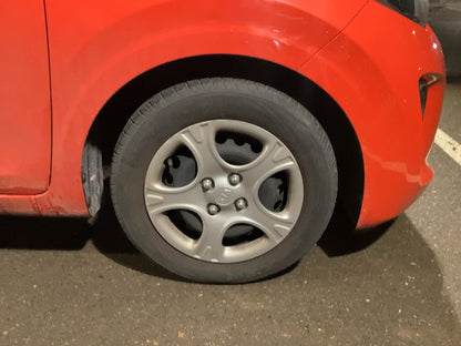 Neumático delantero derecho