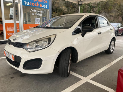 Lateral delantero izquierdo