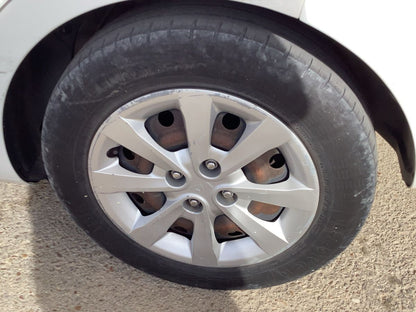 Neumático trasero izquierdo