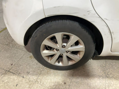 Neumático trasero derecho