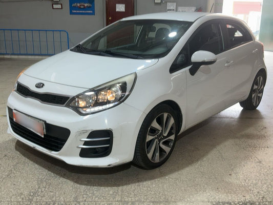 Frontal izquierda