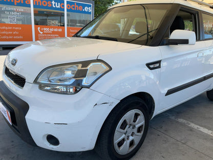 Lateral delantero izquierdo