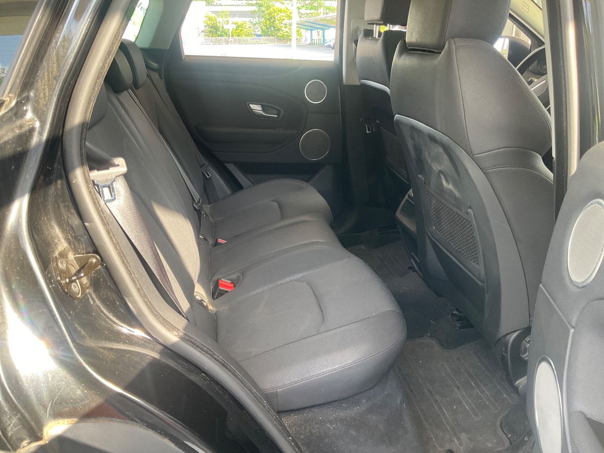 Interior trasero