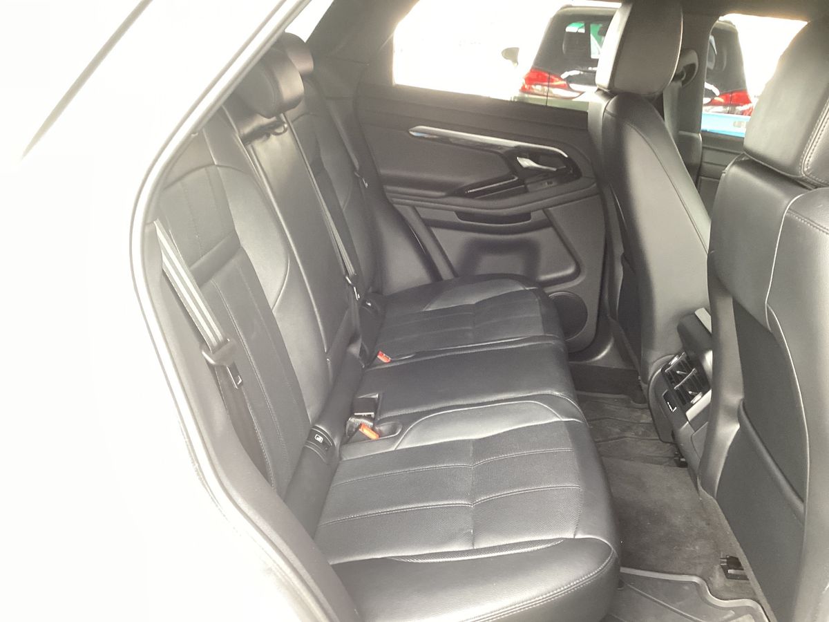 Interior trasero