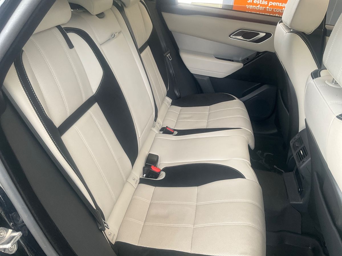 Interior trasero