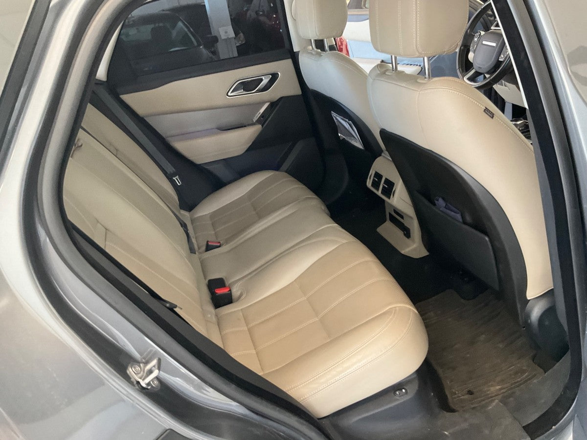Interior trasero
