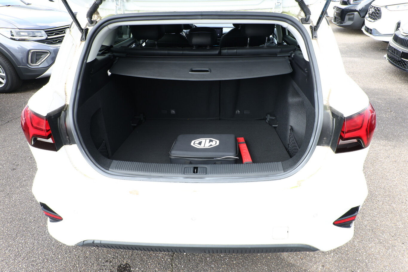 MG MG5 51kWh Luxury ACC Kam360° LED Nav SHZ Keyl 124971117 10