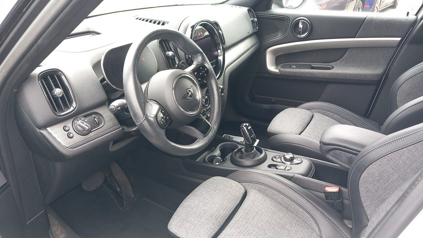 MINI Countryman Cooper SD ALL4  Trim PanoD DCC 18Z  141100218 4