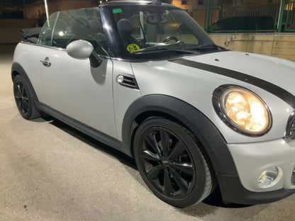 Lateral delantero derecho