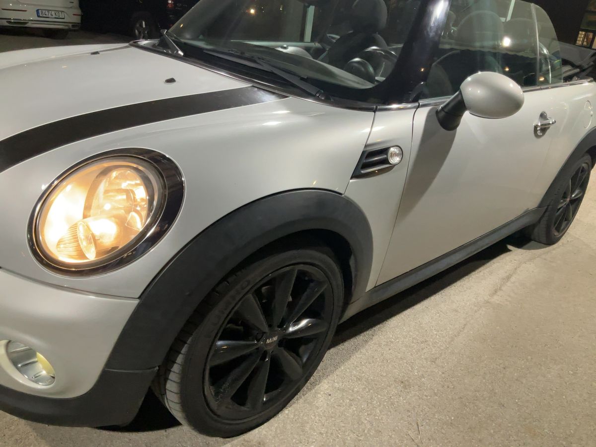 Lateral delantero izquierdo