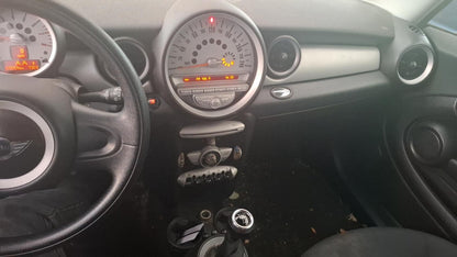 MINI Mini One 1.4 143938807 5