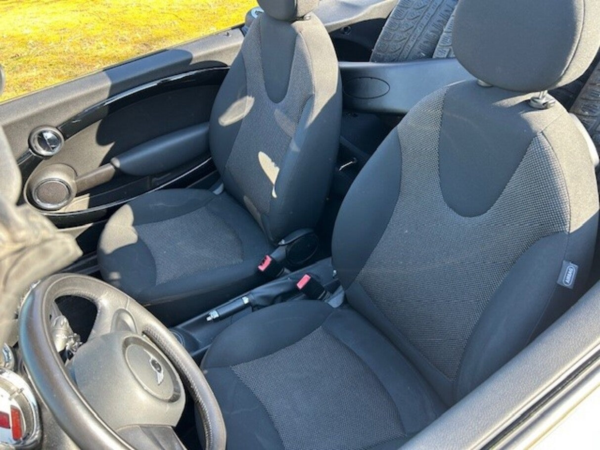 MINI Mini Cabrio Cooper Automatik Klima SHZ PDC LM  161519130 6