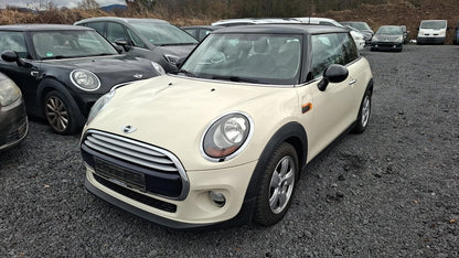 MINI Mini Cooper Klima LM PDC GRA BT MFL 149169741 0