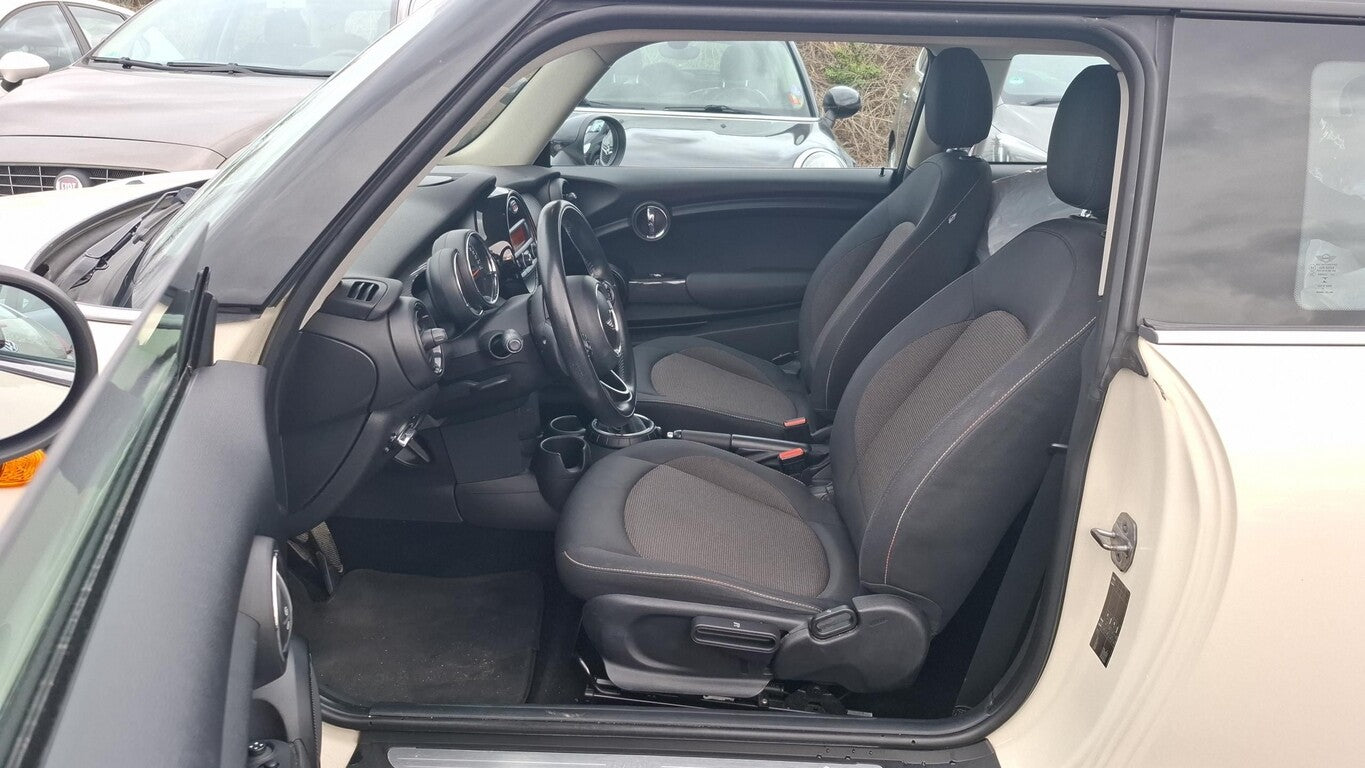 MINI Mini Cooper Klima LM PDC GRA BT MFL 149169741 6