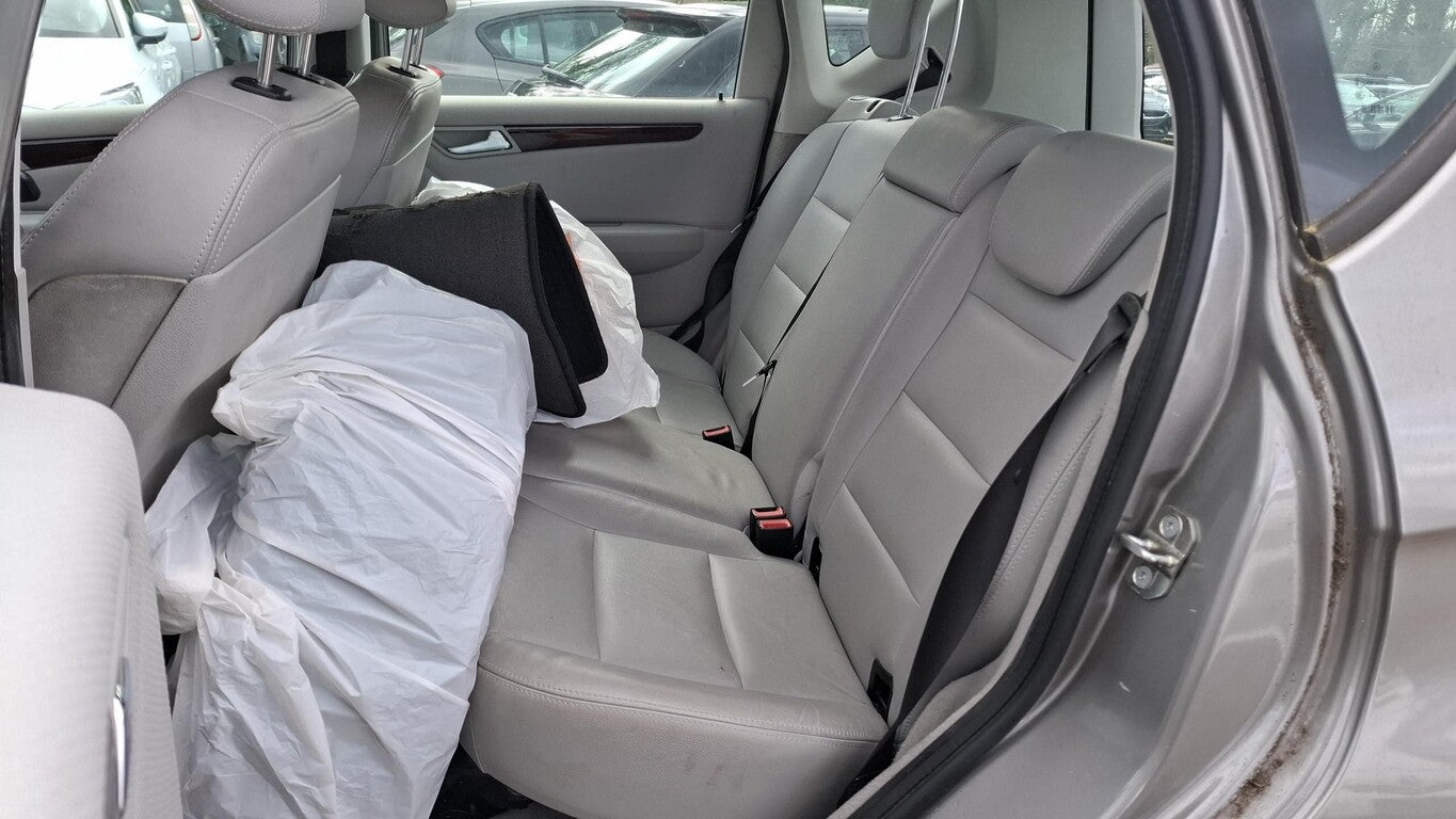 Mercedes-Benz A200 Aut. Elegance Leder SHZ PDC Lichtaut. 20 CD 156611366 7