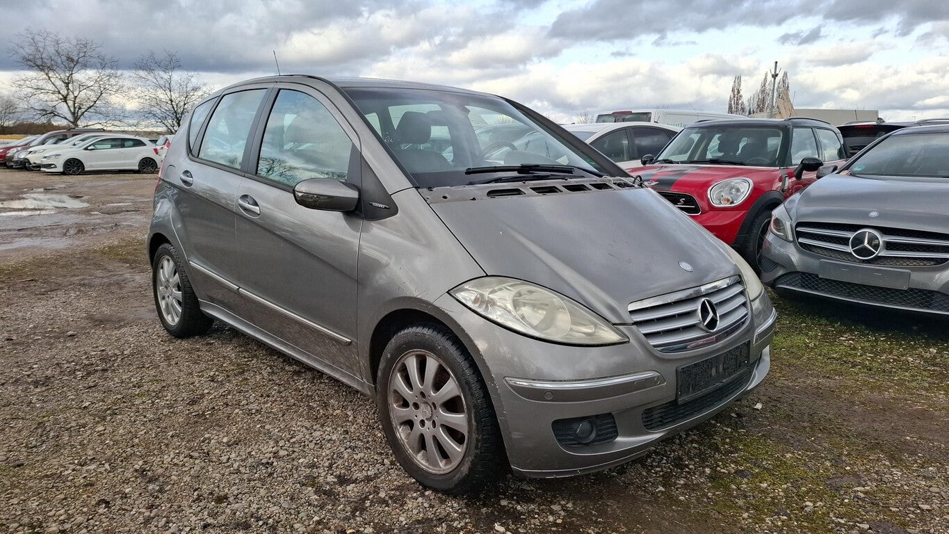 Mercedes-Benz A200 Aut. Elegance Leder SHZ PDC Lichtaut. 20 CD 156611366 1