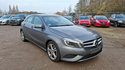 Mercedes-Benz A 200 Urban BE Pano Navi Xenon Klima SHZ PDC 151086046 1