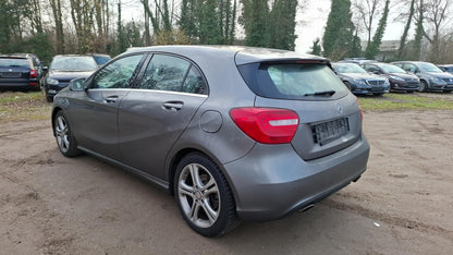 Mercedes-Benz A 200 Urban BE Pano Navi Xenon Klima SHZ PDC 151086046 3