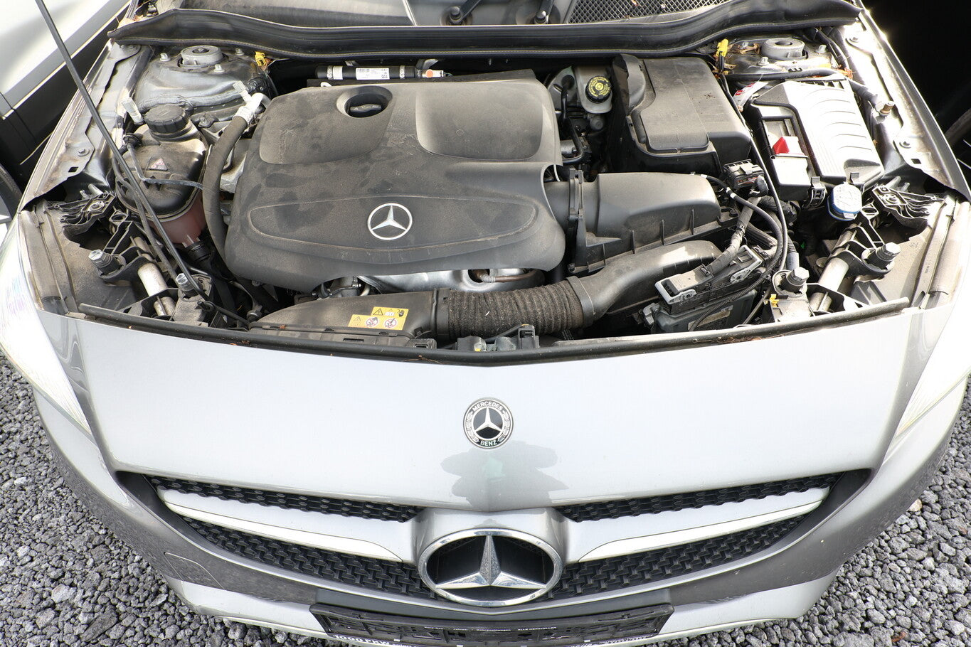Mercedes-Benz A 180 Style PanoD ParkAs Nav SHZ LM16Z KeyLess 140992283 8