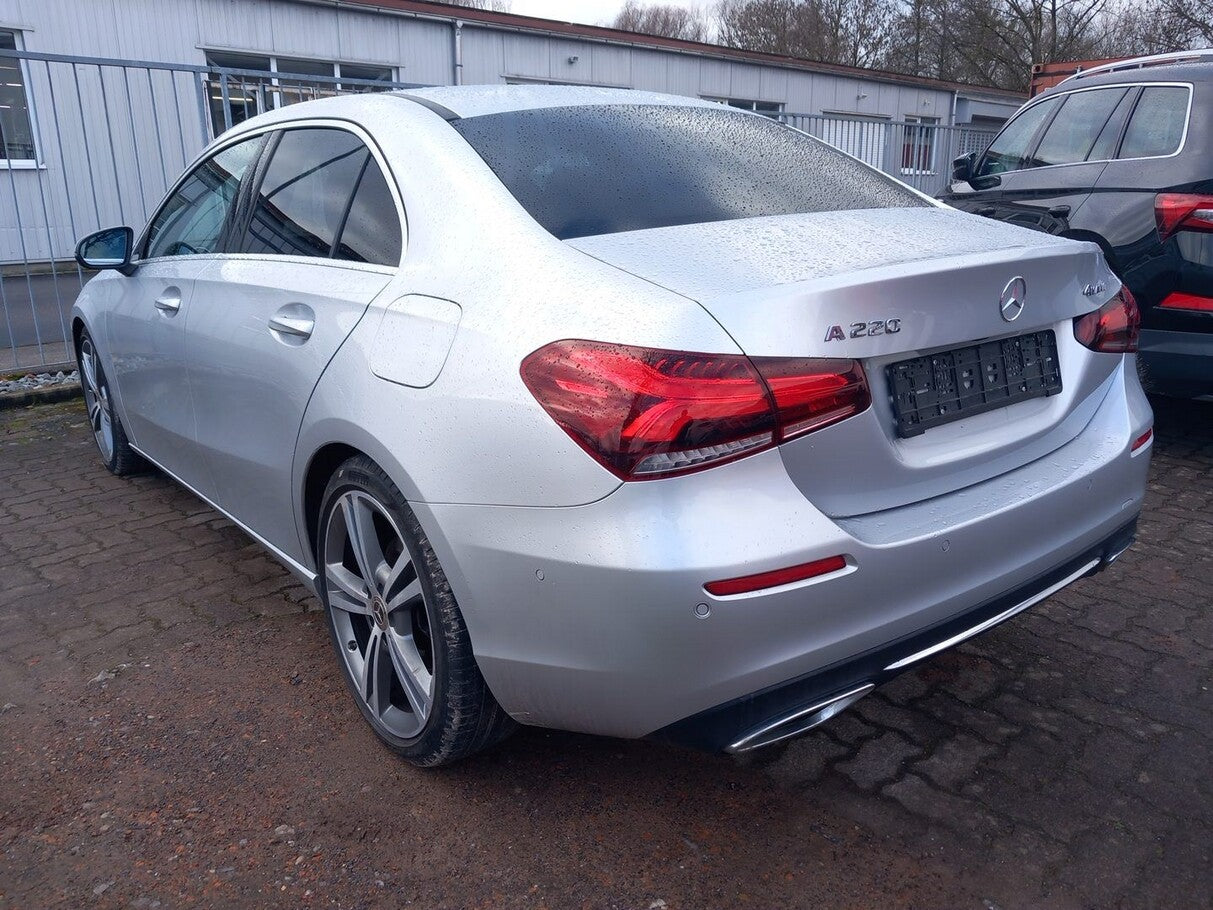 Mercedes-Benz A 220 Lim. DCT 4Matic Progressive Pano 19Z LED  165757726 3