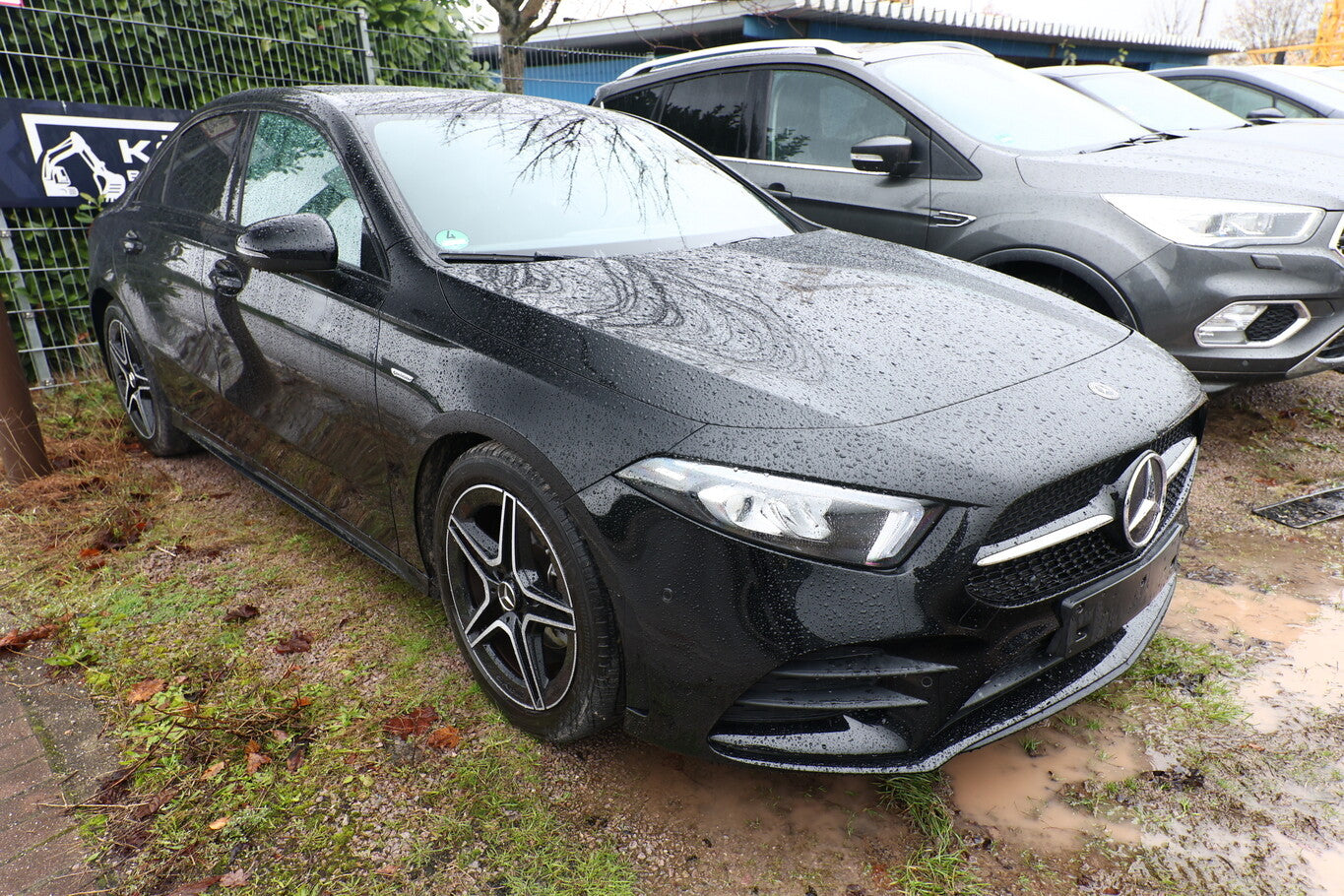 Mercedes-Benz A 180 Lim DCT Edition 2021 LED Nav ParkAs LM18Z 143939013 1