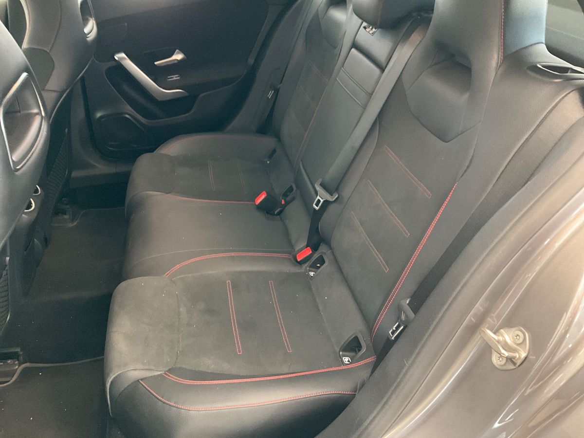 Interior trasero