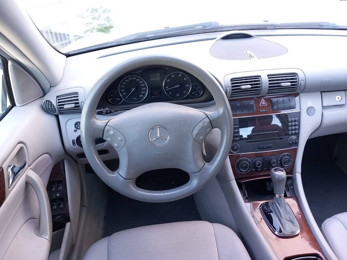 Mercedes-Benz C200 K Aut. Lim Elegance Klimaautomatik PTS GRA 136265426 5