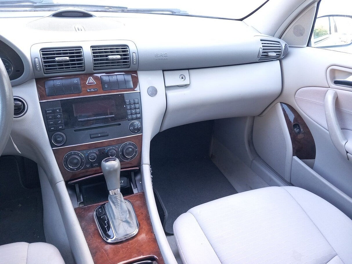 Mercedes-Benz C200 K Aut. Lim Elegance Klimaautomatik PTS GRA 136265426 7