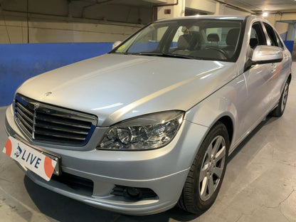 Lateral delantero izquierdo